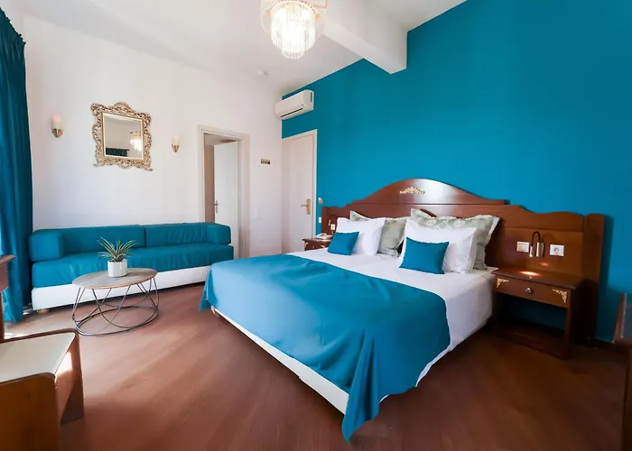 Ξενοδοχείο Diana 4*